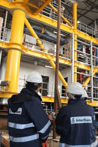 InterDam offshore installation